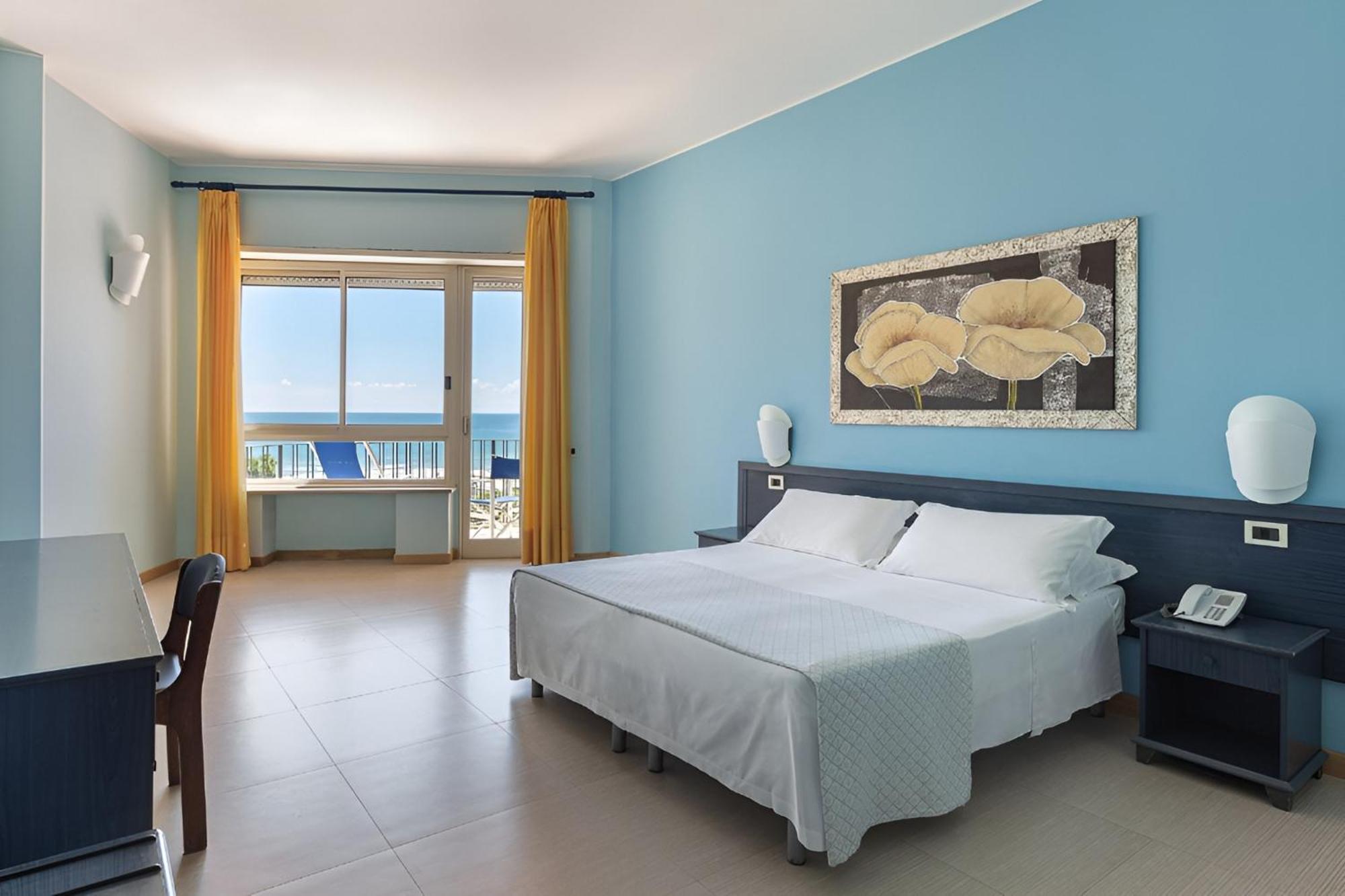 גאטה Hotel Serapo מראה חיצוני תמונה